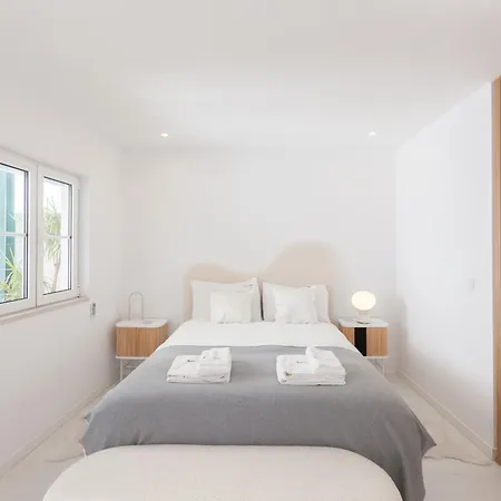 Flh Portas Do Sol White Design Flat ליסבון